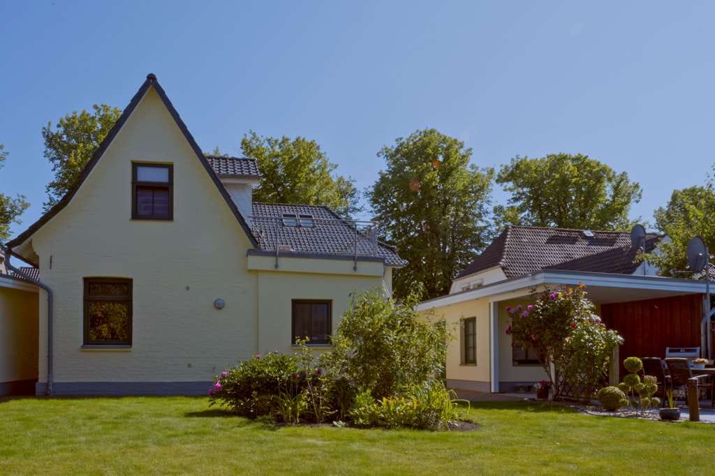 Immobilie in Wustrow - Ein Unikat in Wustrow: Saniertes Kapitänshaus in Strandnähe  - Bild 2