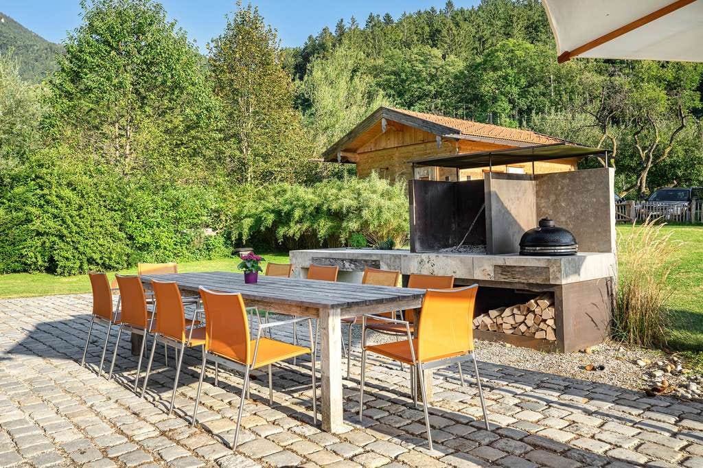 Immobilie in Lenggries - Traum Chalet im Alpenglühen. Eine Rarität der Extraklasse. - Bild 2