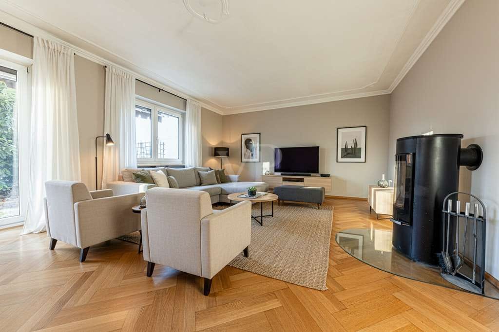 Immobilie in Pliening - Lichtdurchflutete 4-Zimmer-Wohnung mit Terrasse - Bild 3