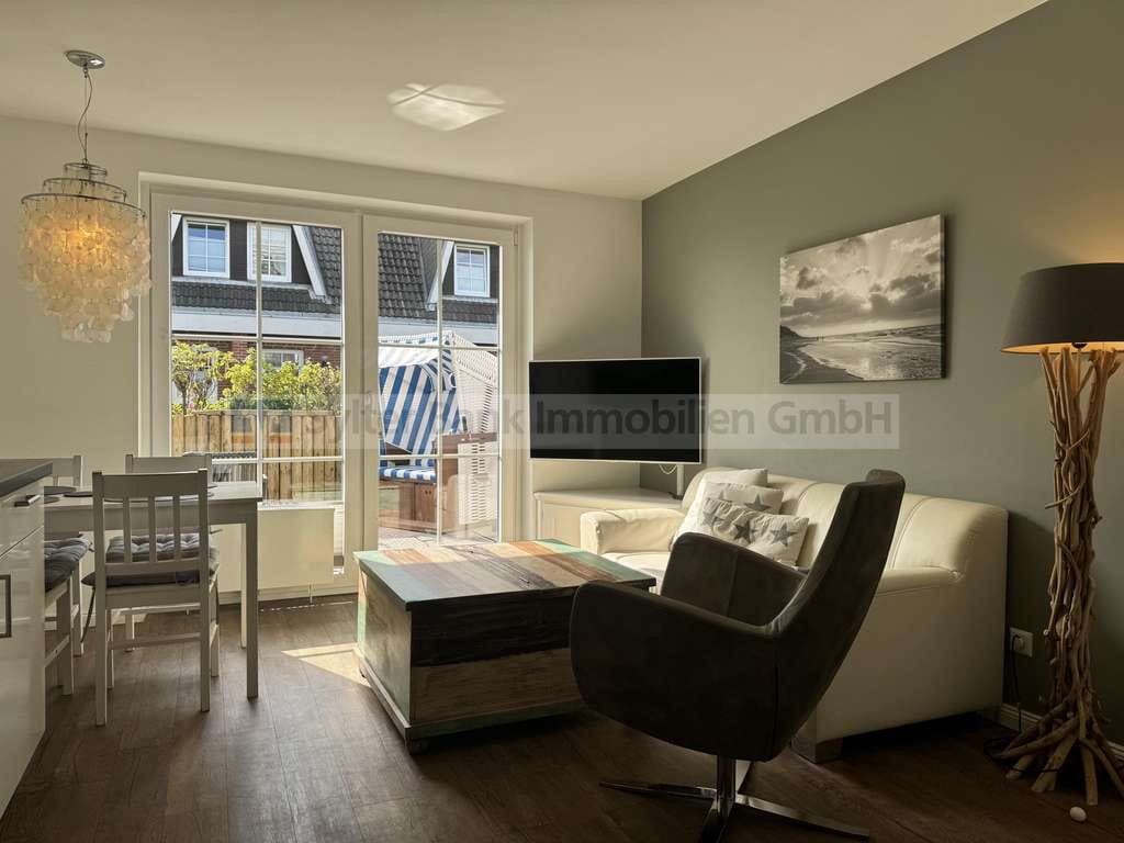 Immobilie in Wenningstedt-Braderup (Sylt) - Stilvolle 3 Raum Wohnung in Wenningstedt – mit Terrasse, Sauna und Inselgefühl - Bild 1