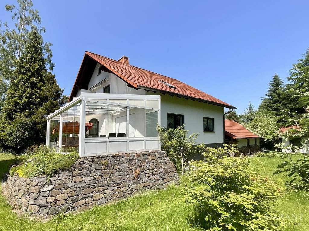 Immobilie in Augustusburg - Wohnen im Einfamilienhaus - am Fuße von Schloss Augustusburg - Bild 1