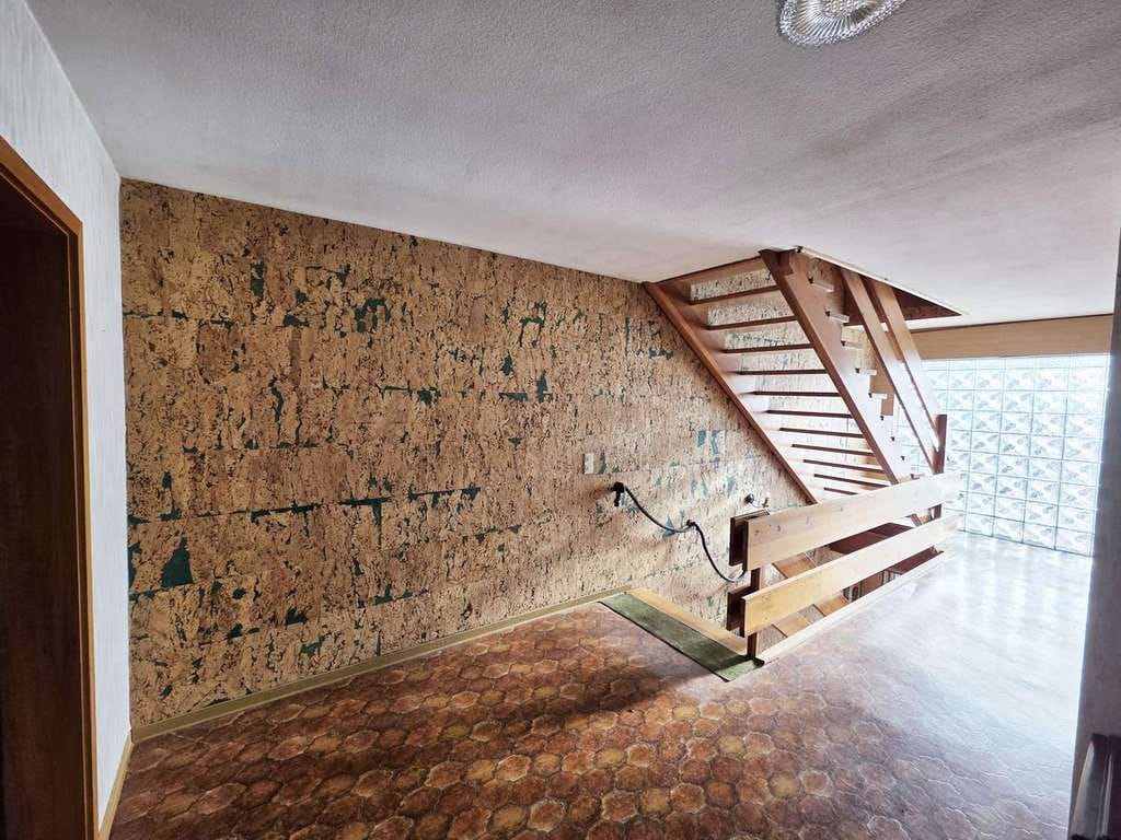Immobilie in Gensingen - Gensingen - Einfamilienhaus mit viel Platz für die ganze Familie und Lagerflächen! - Bild 1