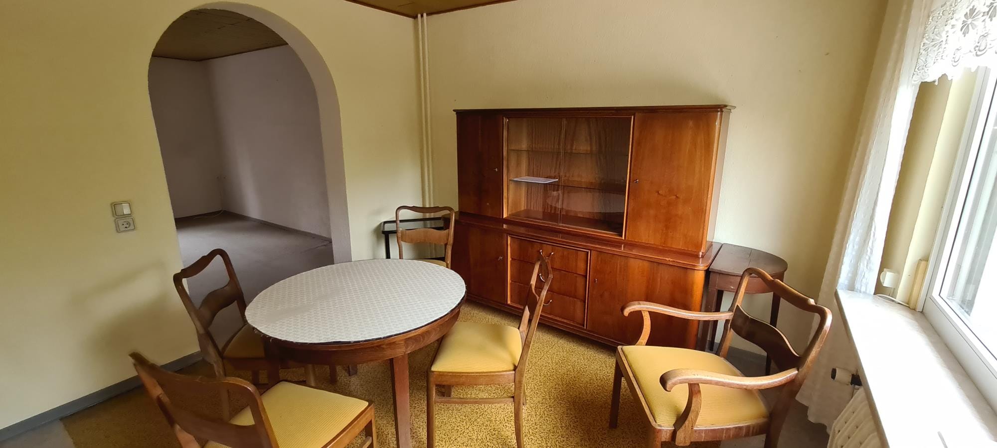 Immobilie in Hermsdorf - Einfamilienhaus in sehr ruhiger Dorflage, sofort beziehbar - Bild 1