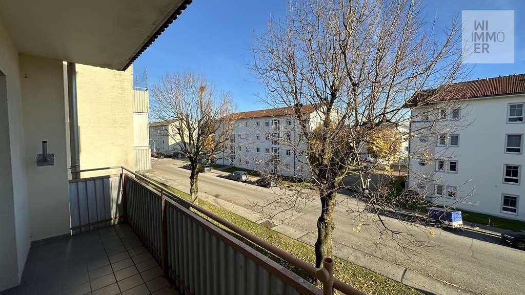 Immobilie in Burgkirchen an der Alz - Geräumige 4-Zimmer-Wohnung in Burgkirchen sucht neuen Eigentümer! - Bild 3