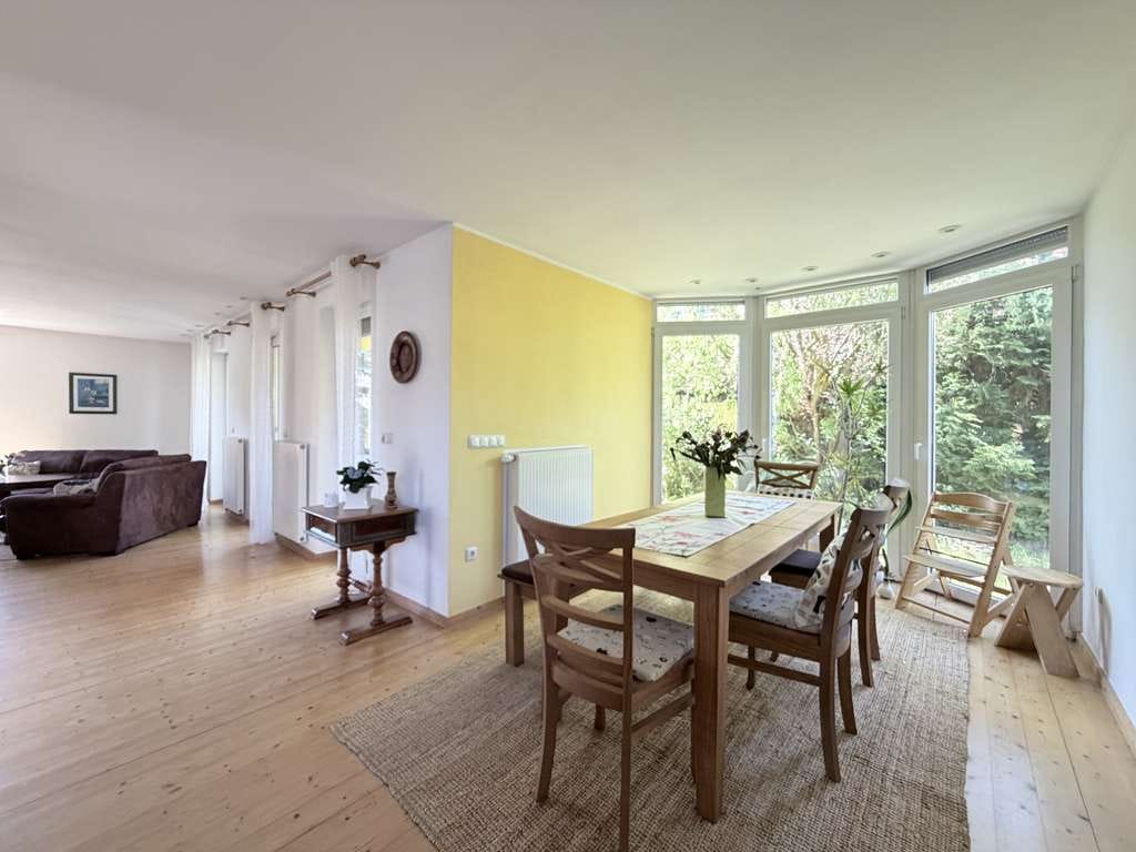 Immobilie in Belgershain - Architektenhaus sucht Familie * Garten I großer Keller I Sonnenterrasse I  Garage I neue Heizung* - Bild 4