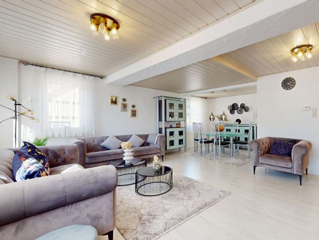 Immobilie in Welzheim - Großzügige 6,5-Zimmer-Maisonette mit 154 m², 2 Balkonen & Garage in Welzheim - Bild 1