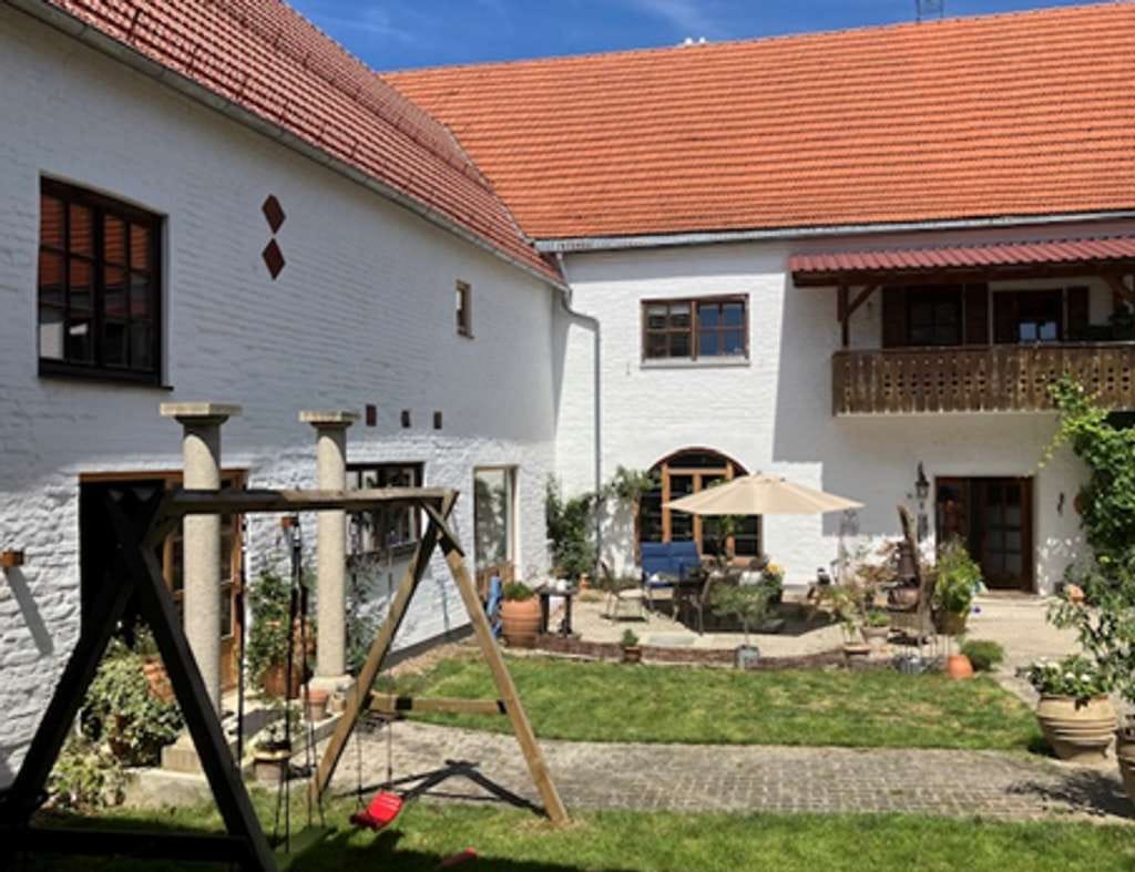 Immobilie in Wurmannsquick - ! Liebhaberobjekt !  Modernisierter Rottaler Vierseithof  mit vielfältigen Wohnmöglichkeiten - Bild 1