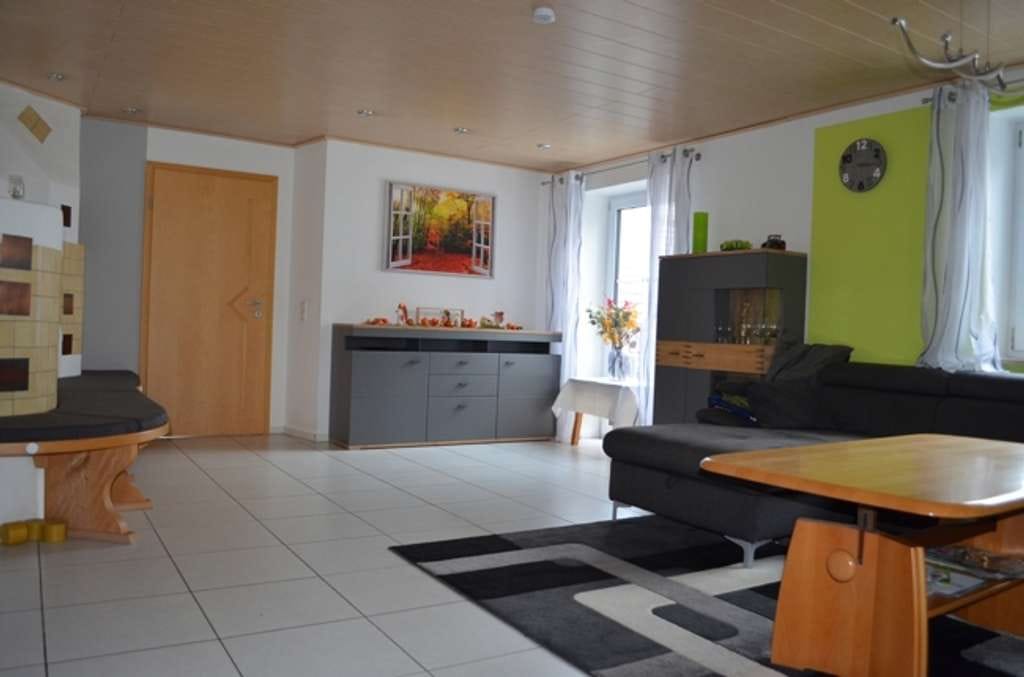 Immobilie in Finning - großzügiges, familienfreundliches Einfamilienhaus -
mit viel Potenzial und Raum für Ideen - Bild 4