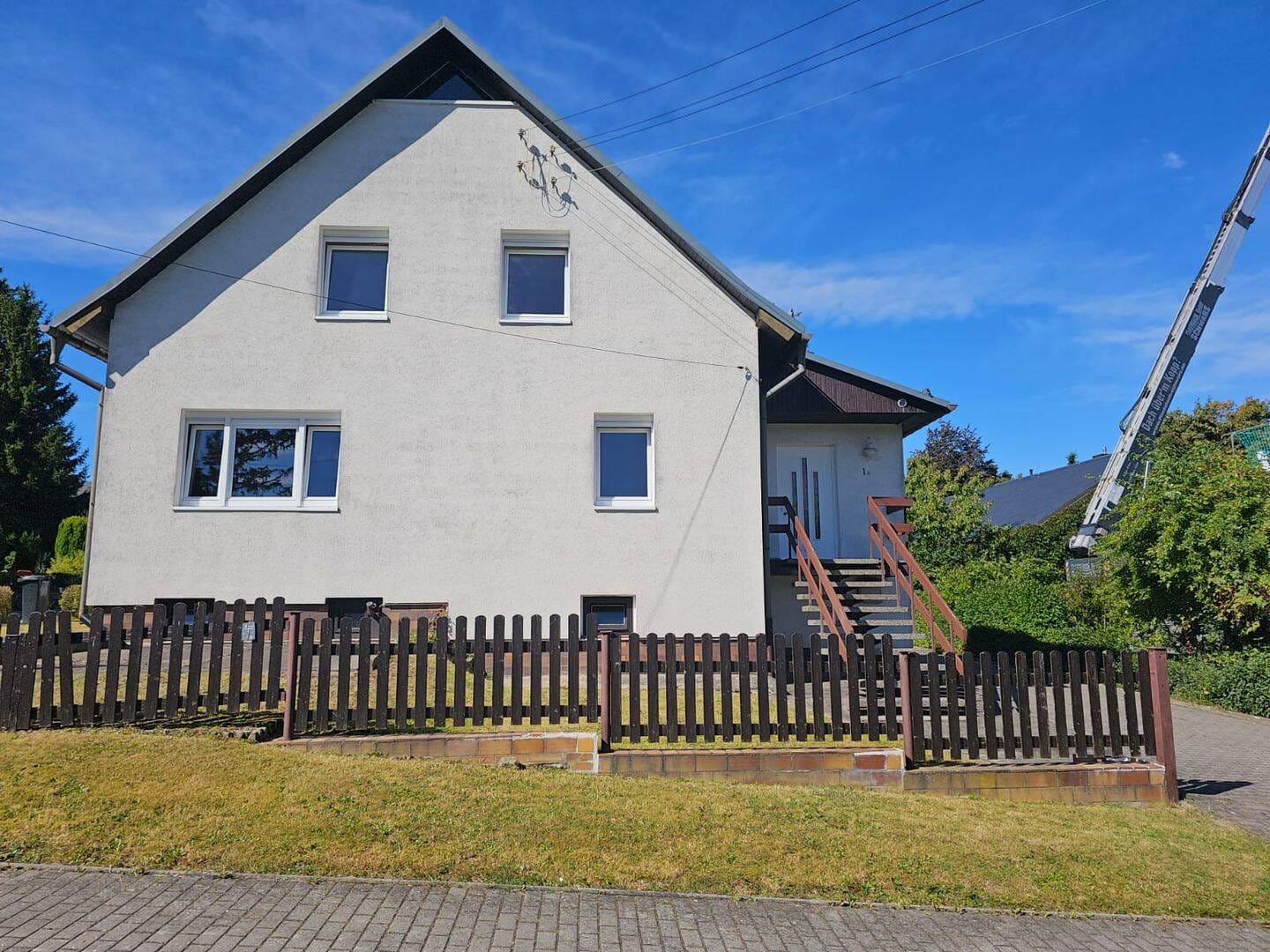 Immobilie in Grünbach - Ruhige Lage in Grünbach : Haus mit Garten, Terrasse & Garage – gestalten Sie Ihr individuelles Zuhause neu - Bild 0
