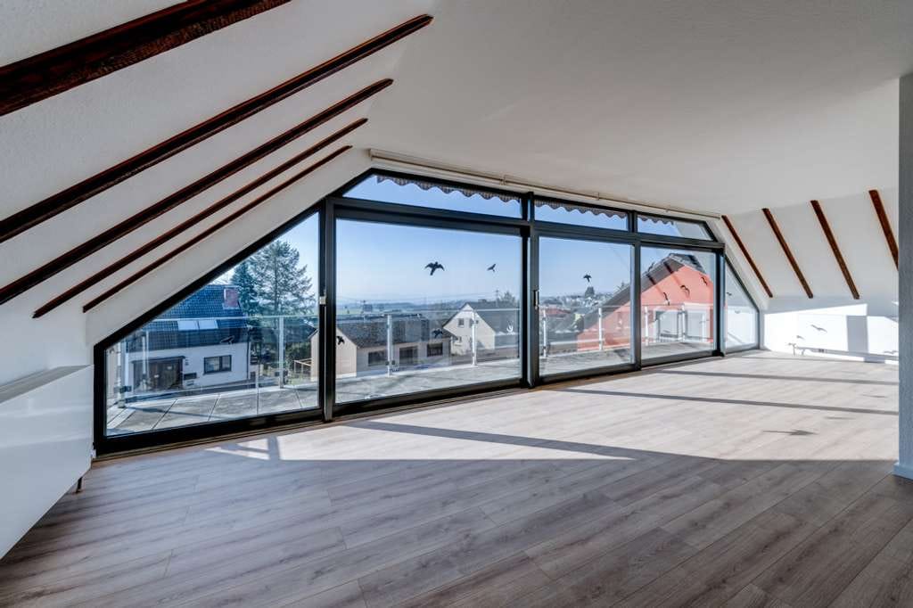 Immobilie in Simmern - Renoviertes Einfamilienhaus mit Einliegerwohnung in idyllischer Ortsrandlage - Bild 4