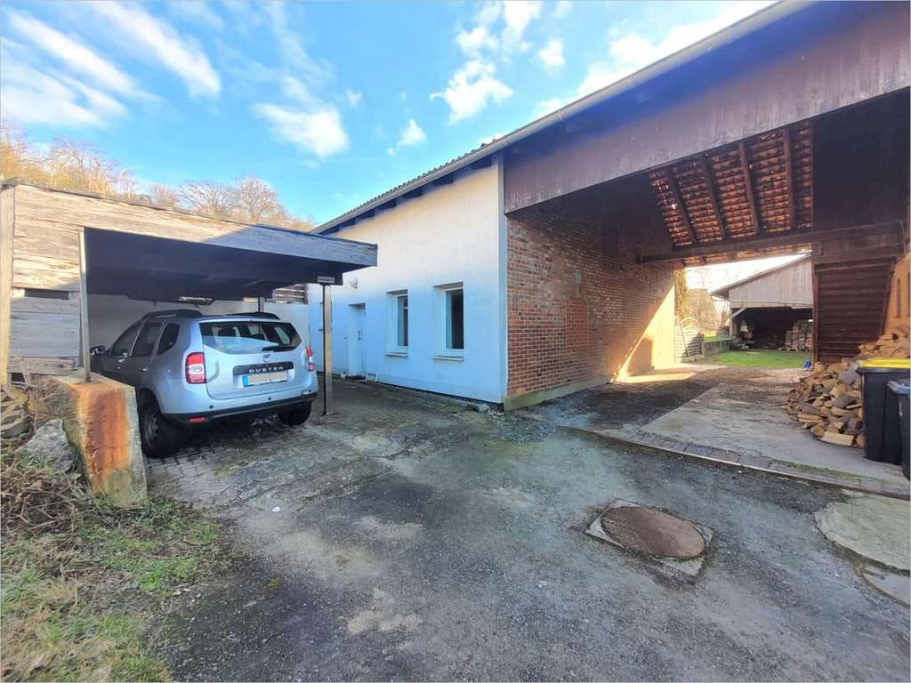 Immobilie in Freden (Leine) - Sanierungsbedürftiges Einfamilienhaus - Bild 0