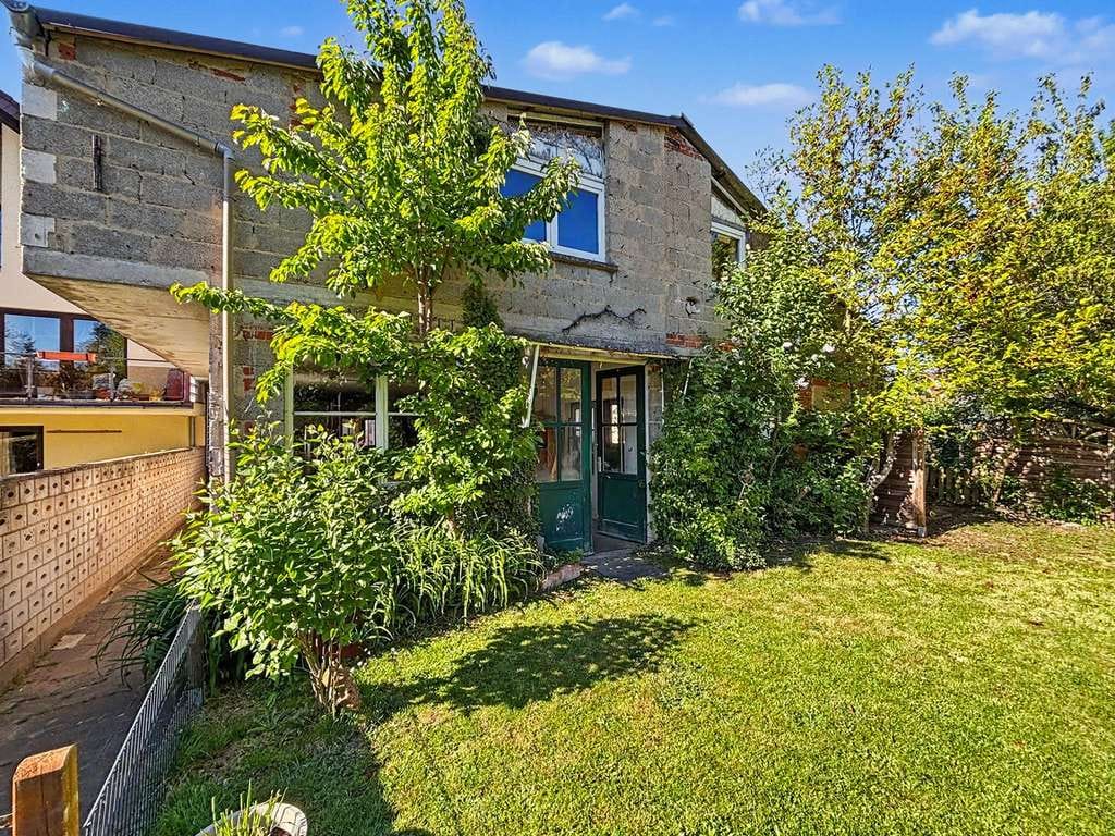 Immobilie in Freigericht - Zweifamilienhaus mit Gewerbehalle in Neuses – gute Anbindung an Frankfurt - Bild 1