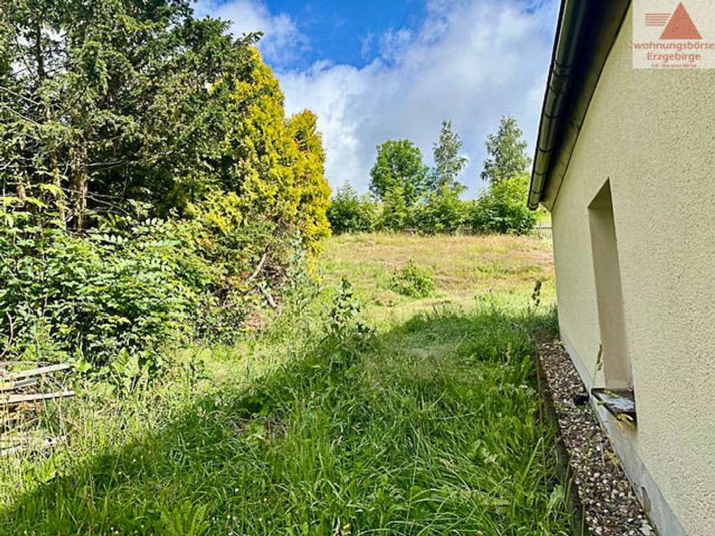 Immobilie in Gelenau/Erzgebirge - Viel Platz zum Ausbauen - super Grundstück in toller Lage - Ein- oder Zweifamilienhaus in Gelenau!! - Bild 4