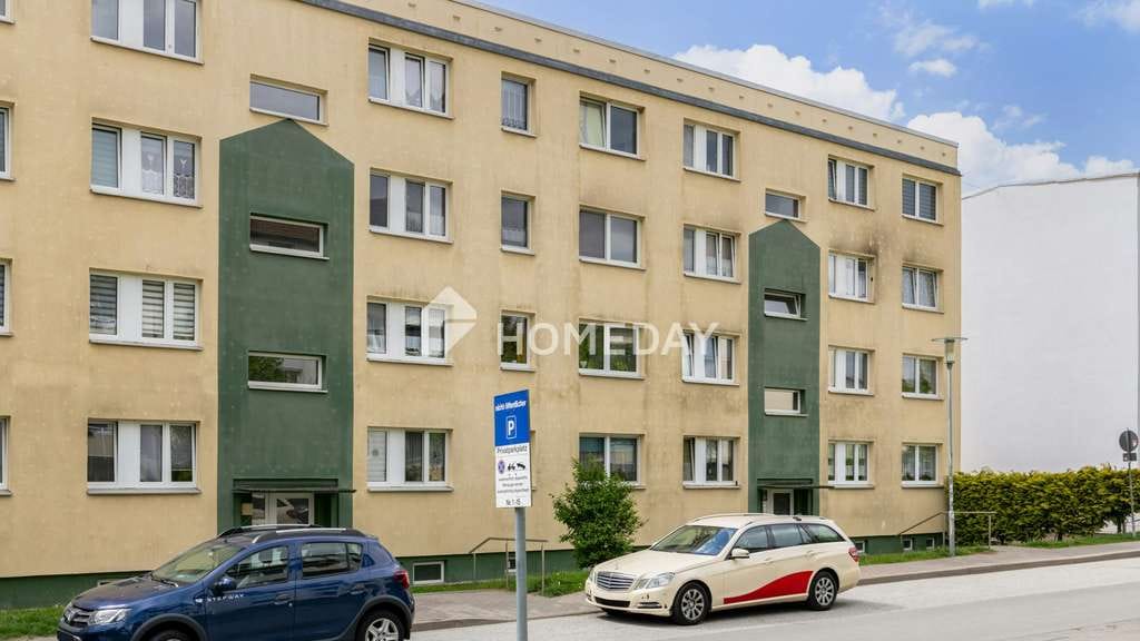 Immobilie in Dorf Mecklenburg - Helle 3-Zimmer-Wohnung mit Loggia und Grünblick - Bild 3