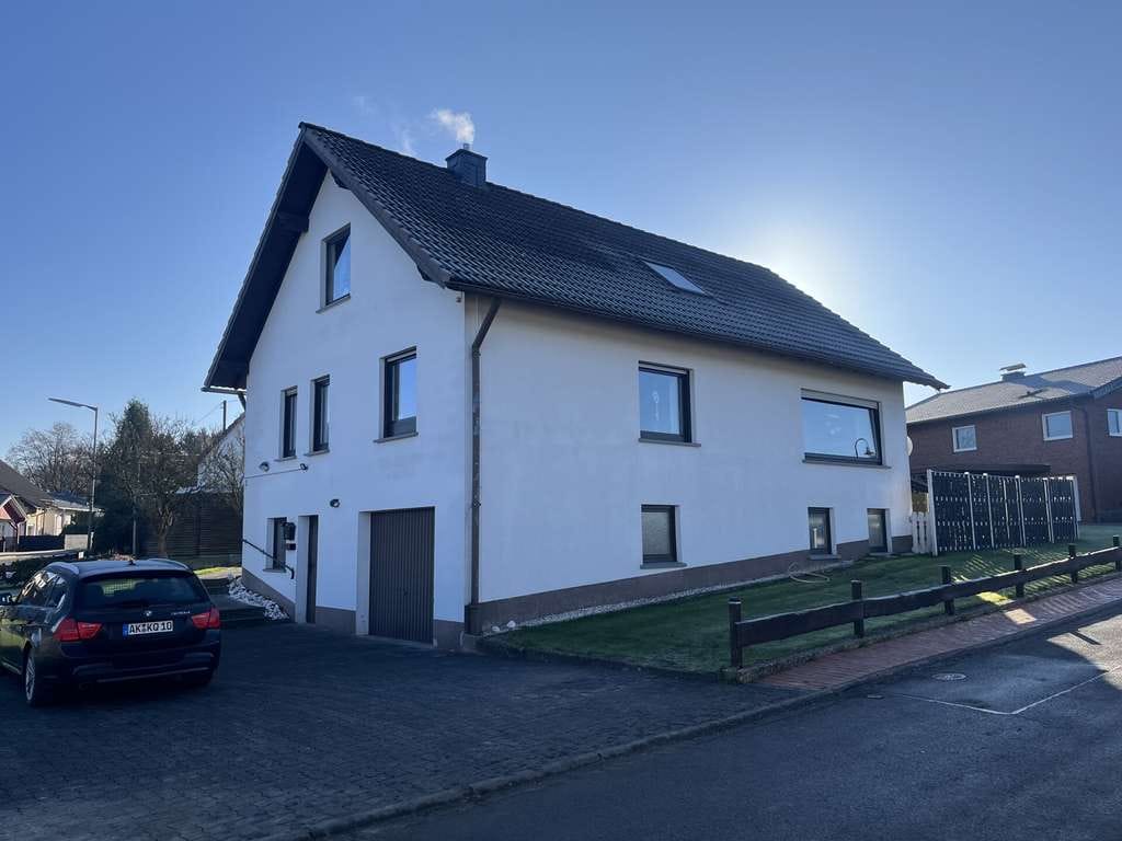 Immobilie in Morsbach - Solide Kapitalanlage: Einfamilienhaus mit langjährigem Nutzerkonzept! - Bild 3