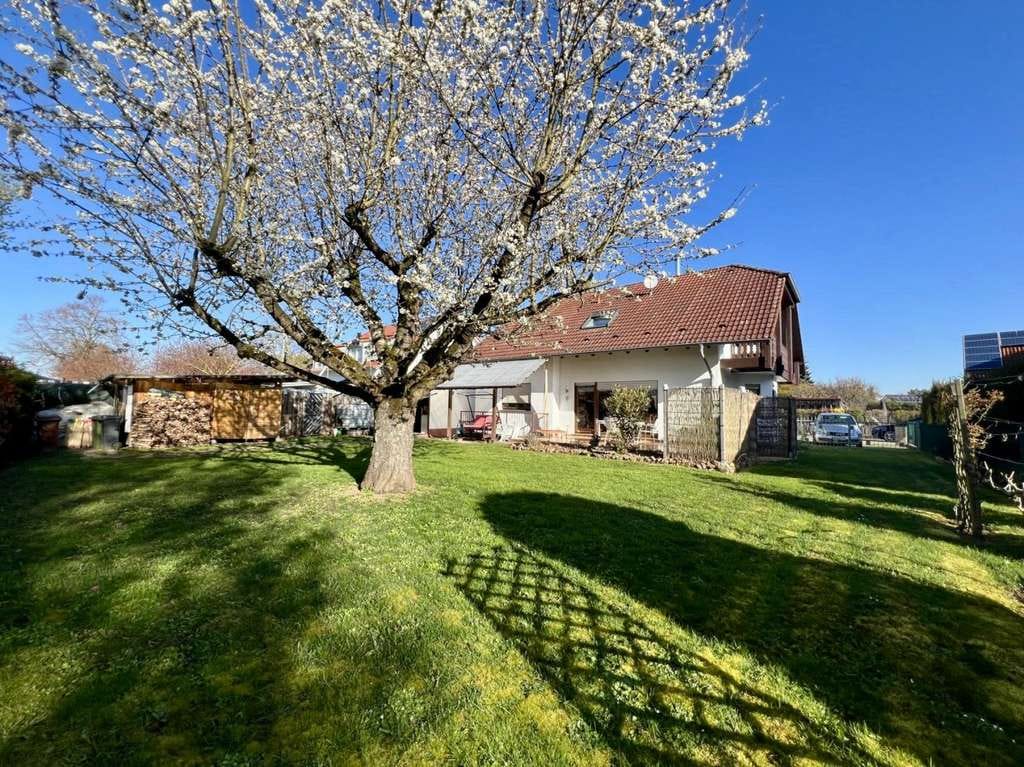 Immobilie in Steinweiler - Ihr neues Zuhause in Steinweiler mit Garten und Wohlfühlcharakter - Bild 1