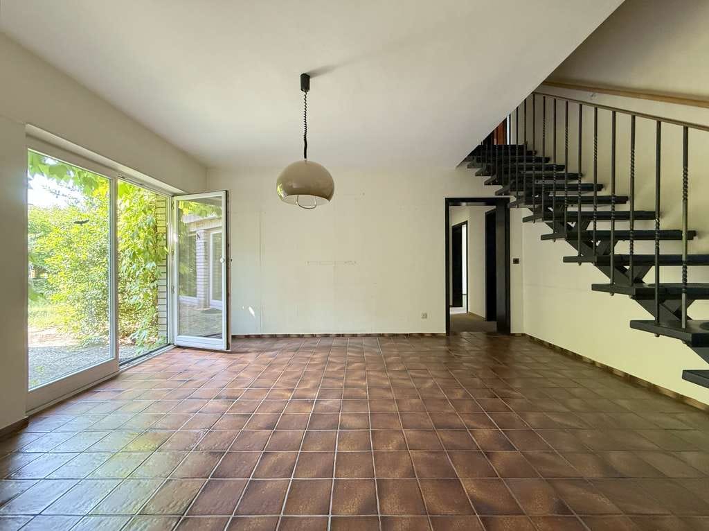 Immobilie in Isernhagen - Individuelles & großzügiges Architektenreihenhaus mit schönem Garten in beliebter Lage - Bild 3