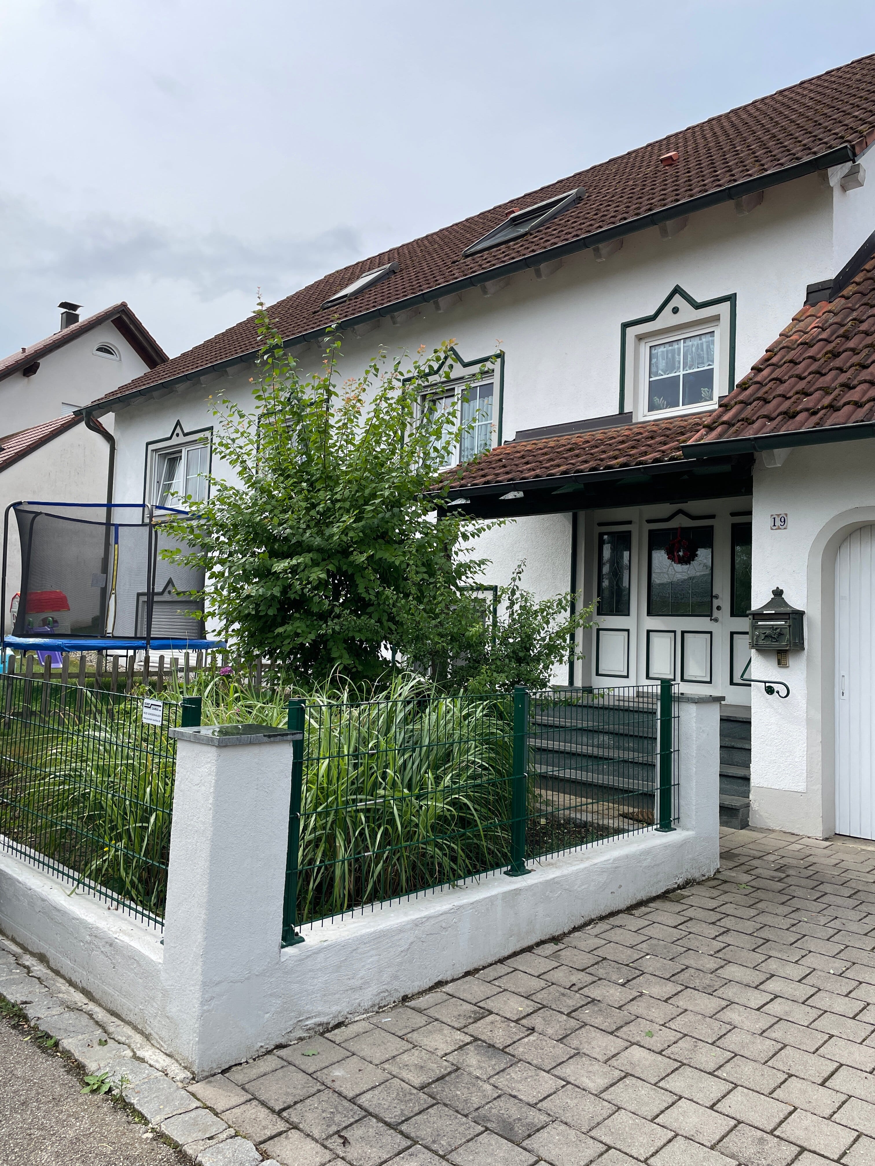 Immobilie in Rohrbach - Ansprechendes Zweifamilienhaus Nähe Wolnzach - Bild 1
