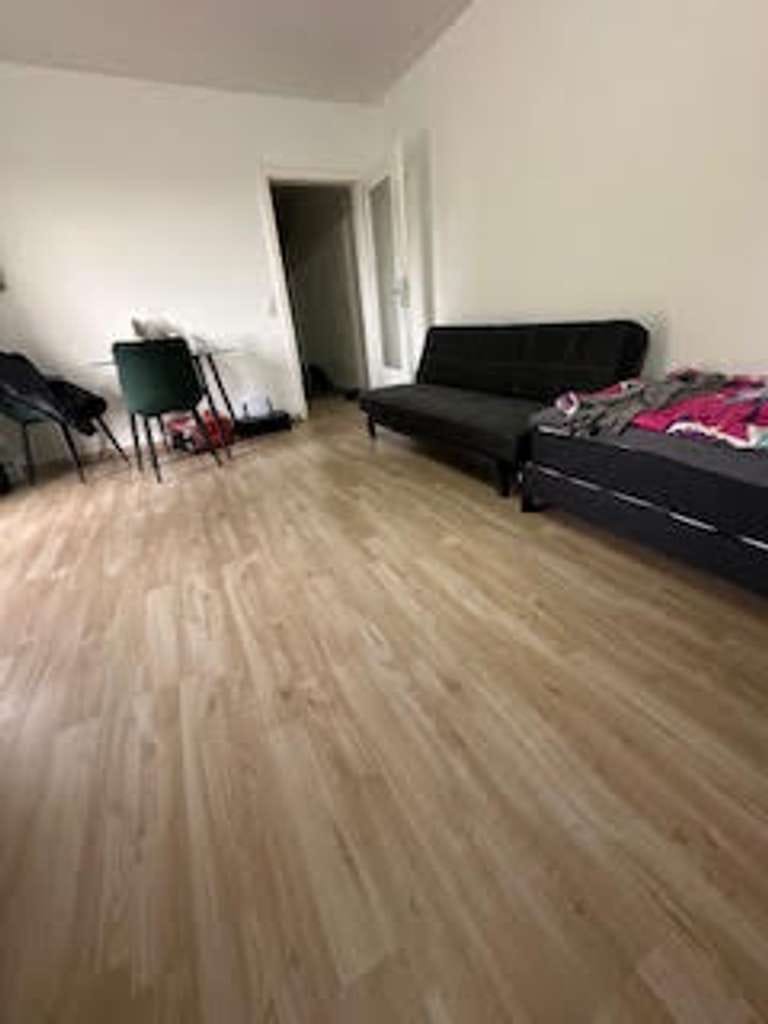 Immobilie in Lauingen (Donau) - ***Sofort beziehbare 1- Zimmer Wohnung mit Balkon*** - Bild 2