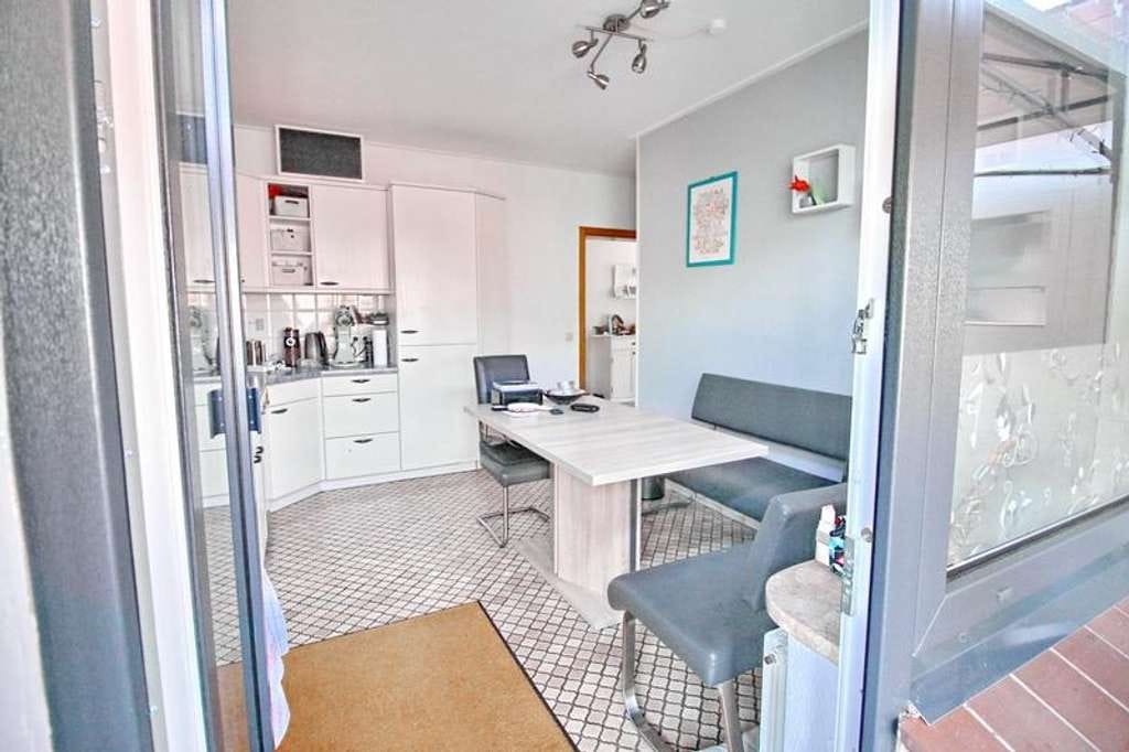 Immobilie in Stuvenborn - "ZWEIGENERATIONENHAUS" in TOP LAGE!!! - Bild 4