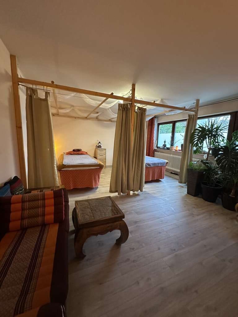 Immobilie in Ingelfingen - Raum zum Leben: Großes Einfamilienhaus mit Garage und viel Potenzial - Bild 3