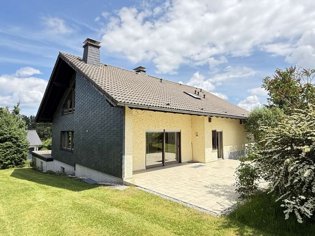 Immobilie in Rothenbach - Gepflegtes Einfamilienhaus in schöner Ortsrandlage mit herrlichem Grundstück - Bild 3
