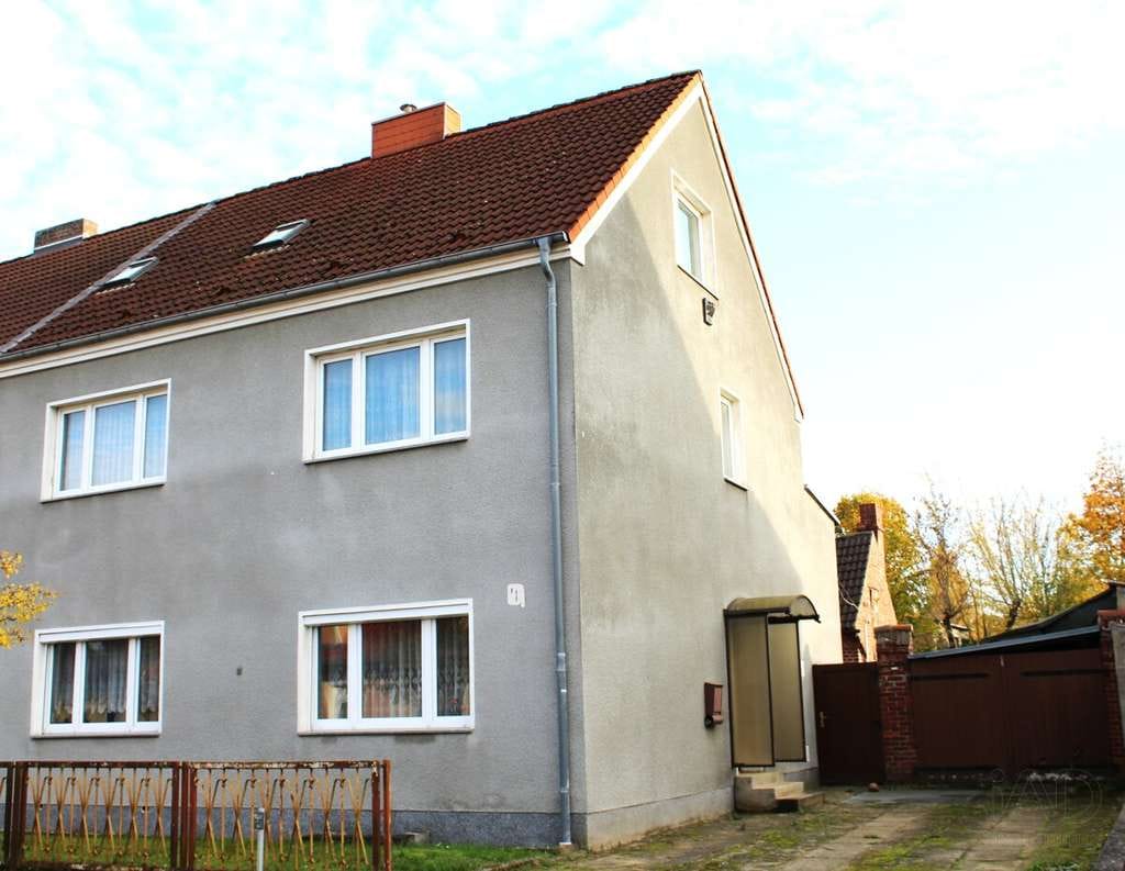 Immobilie in Grimmen - Sanierungsobjekt mit großem Grundstück – ideal für Handwerker - Bild 3