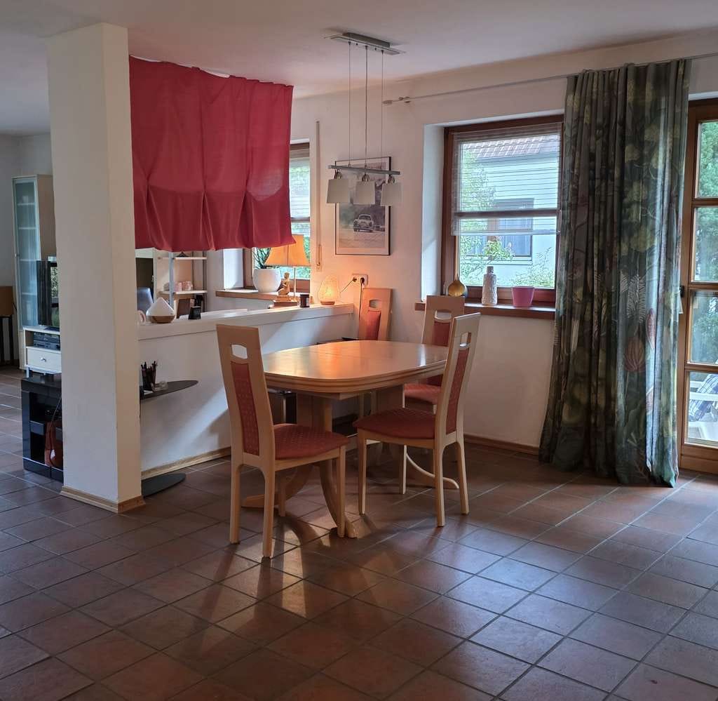 Immobilie in Rain - Schmucke 4 Zimmer Maisonette im Stil eines Reiheneckhauses in 86641 Rain am Lech - Bild 0