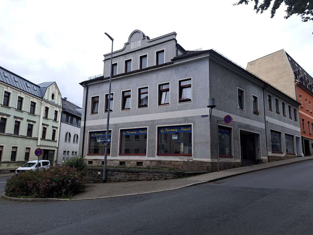 Immobilie in Adorf/Vogtland - 2 Eigentumswohnung im Paket - Wohnfläche gesamt ca. 153 m² in Adorf - Kellerabteil, Innenhofnutzung, - Bild 0
