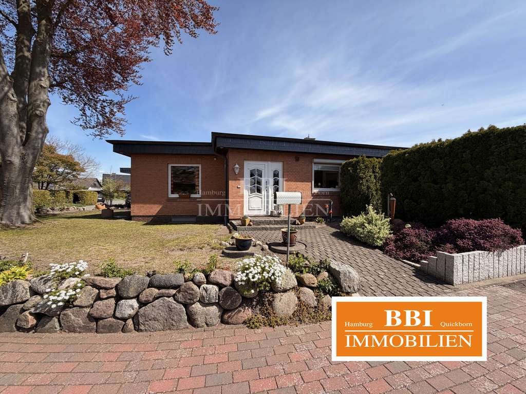 Immobilie in Ellerau - Moderner Wohntraum auf einer Ebene - Gepflegter Bungalow im Verbund in Ellerau - Bild 0