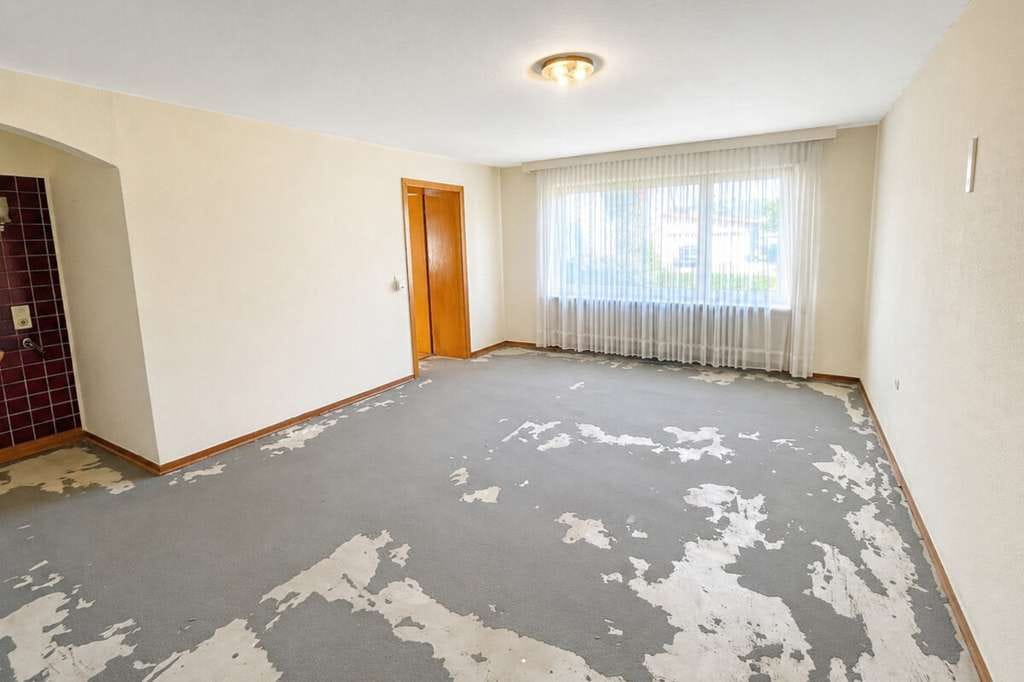 Immobilie in Bohmte - EFH in Bohmte: Modernisierungsobjekt mit großem Garten in Traumlage direkt an der Hunte! OPEN HOUSE! - Bild 1