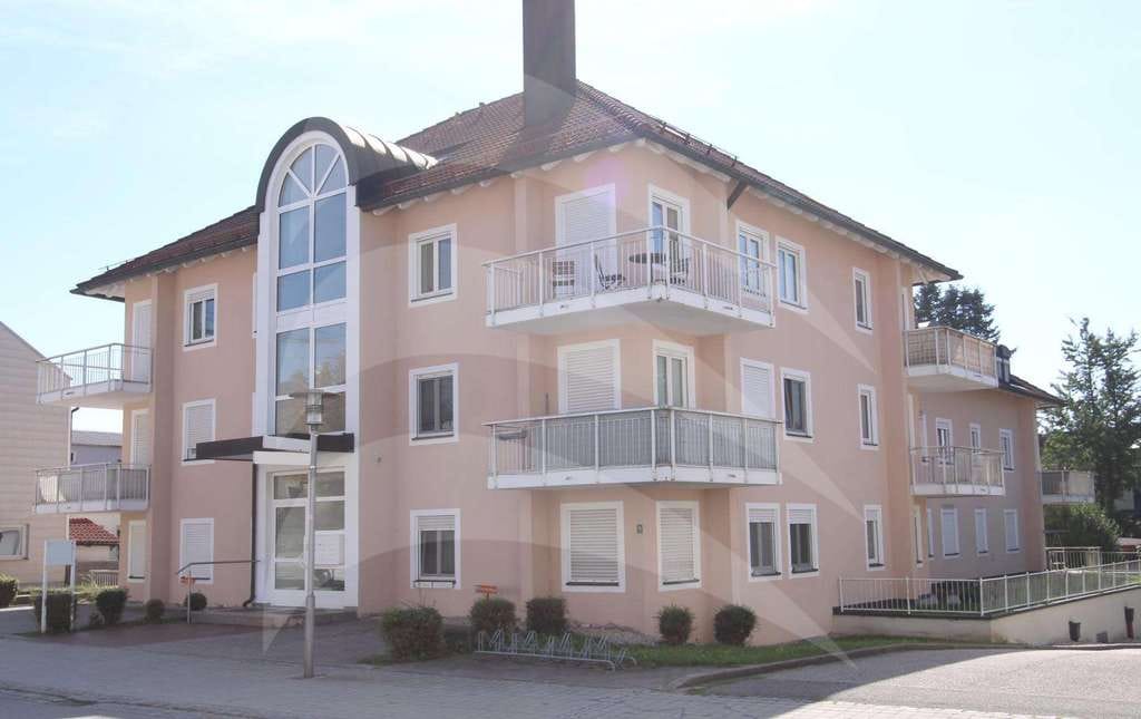 Immobilie in Geisenhausen - Großzügiges Appartement in Geisenhausen! - Bild 0