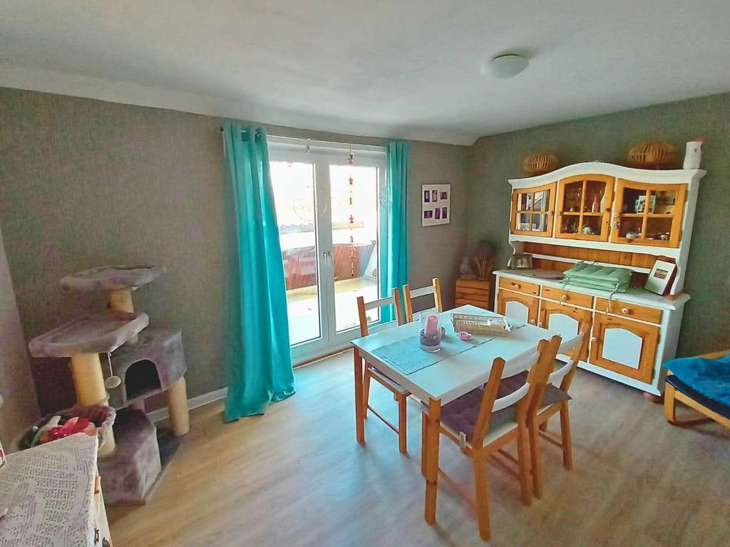 Immobilie in Molfsee - Vermietete ETW mit Loggia, Hobbykeller und Stellplatz - Bild 1