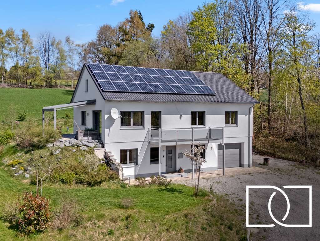 Immobilie in Wirsberg - Baujahr 2021! Energieeffizientes Einfamilienhaus mit hochwertiger Ausstattung in naturnaher Lage - Bild 0