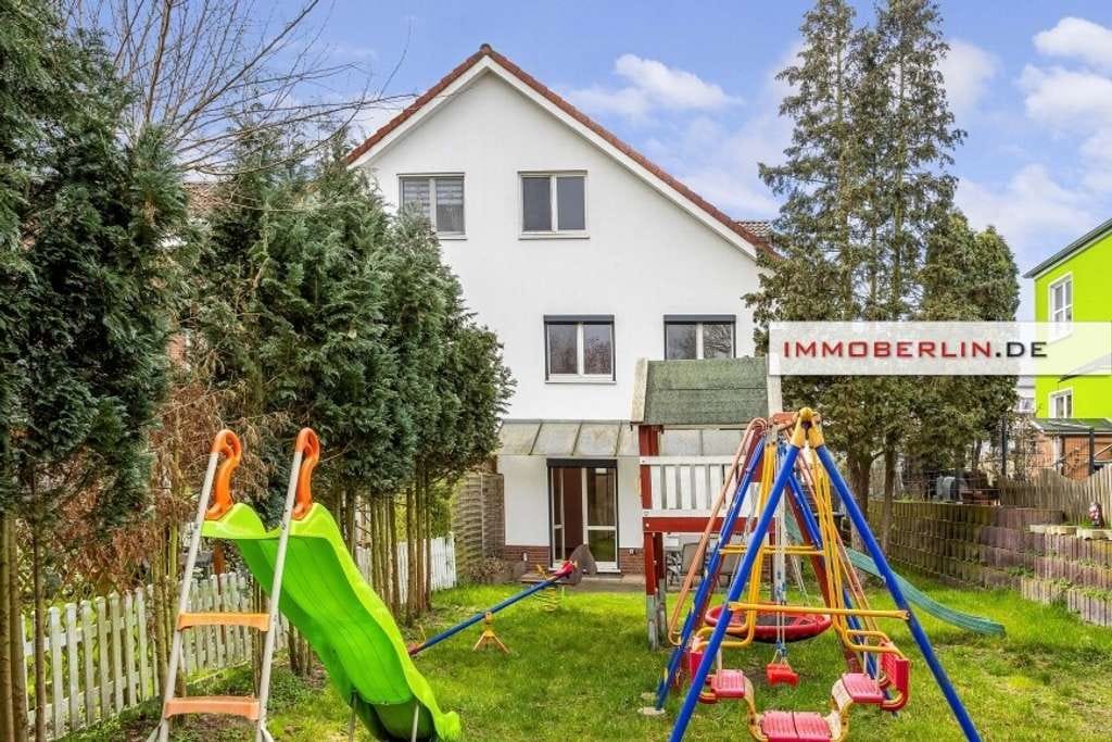 Immobilie in Velten - IMMOBERLIN.DE - Sehr freundliches Reihenendhaus mit Sonnenterrasse & 2 Pkw-Stellplätzen - Bild 2