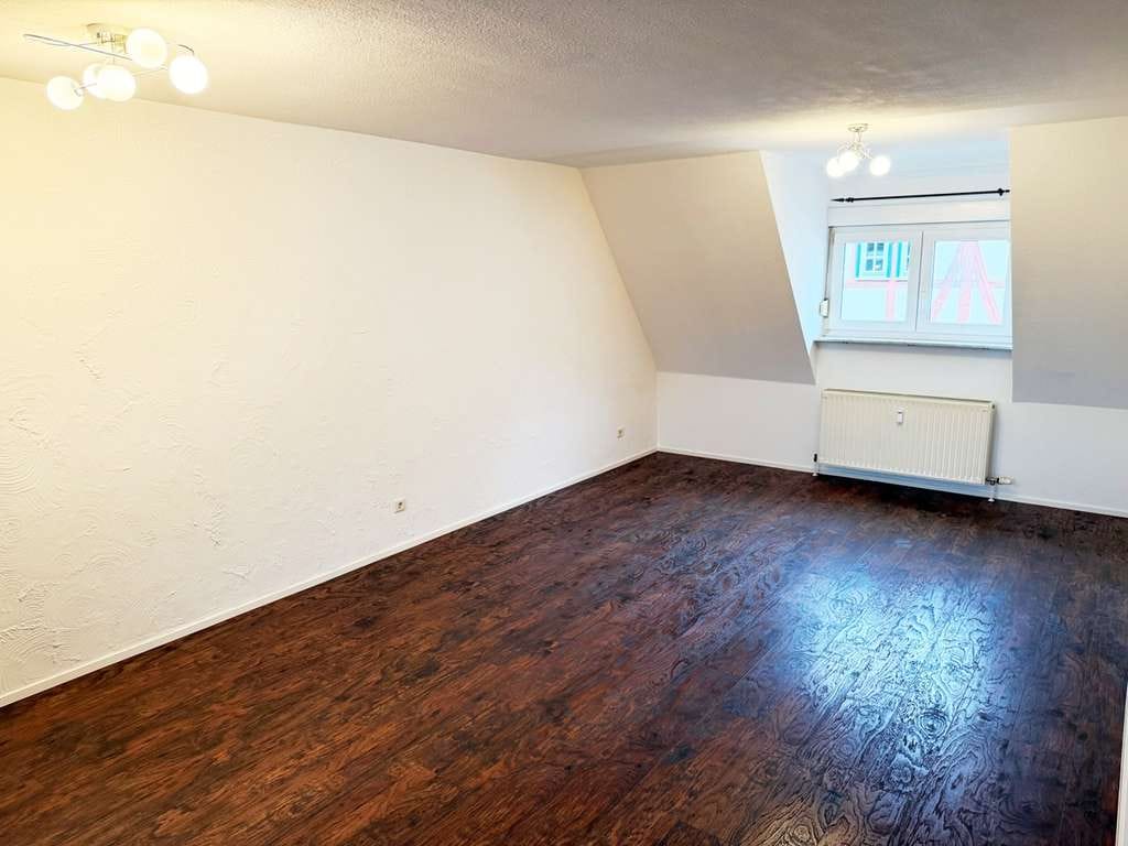 Immobilie in Bönnigheim - "Charmante 3-Zi.-Maisonettewohnung im Herzen von Bönnigheim" - Bild 2