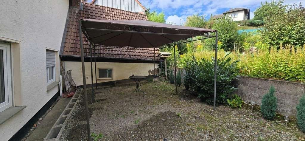 Immobilie in Barntrup - Wohnen mit Platz, Charme und Potenzial - Bild 2