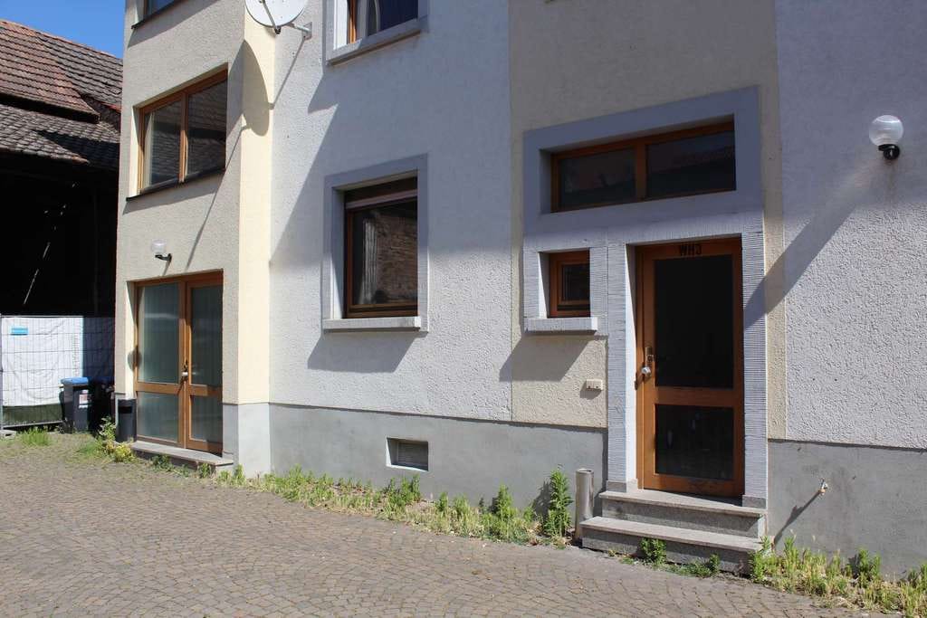 Immobilie in Neuhofen - 3 Parteienhaus mit mehreren Zugängen – ideal als Mehrfamilienhaus oder zur Vermietung - Bild 2