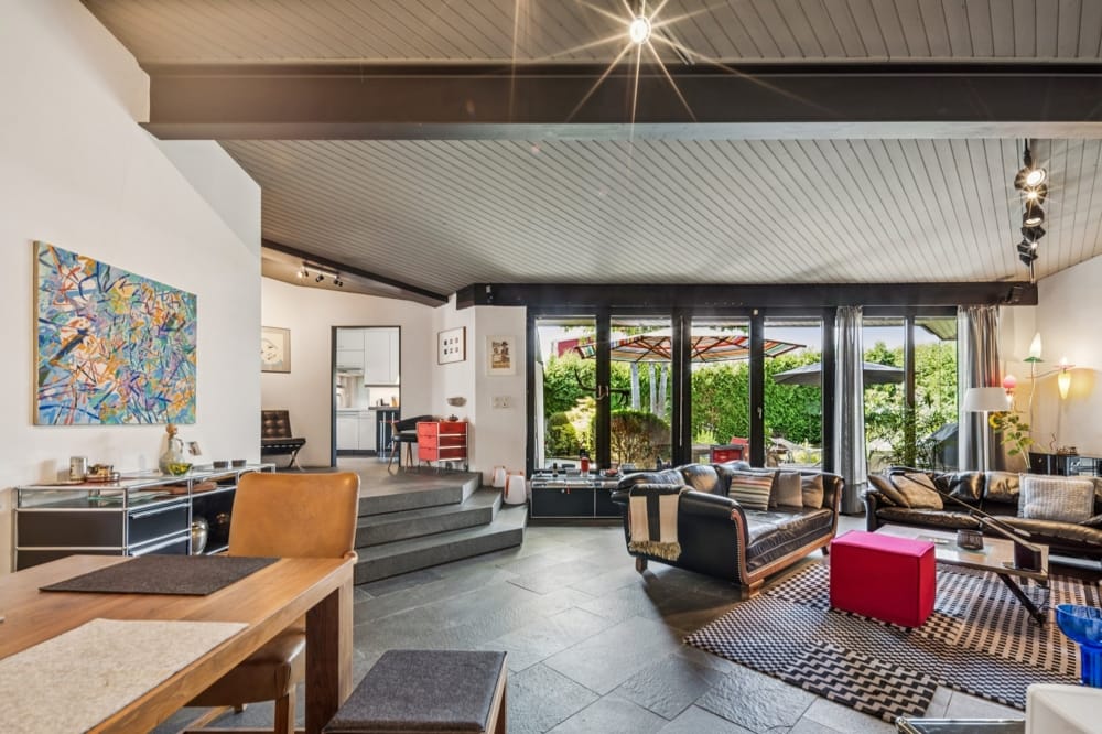 Immobilie in Gauting - Toller Split-Level-Atrium Bungalow mit 3 Garagenstellplätzen I 10 Jahre Wohnrecht für Verkäufer - Bild 2
