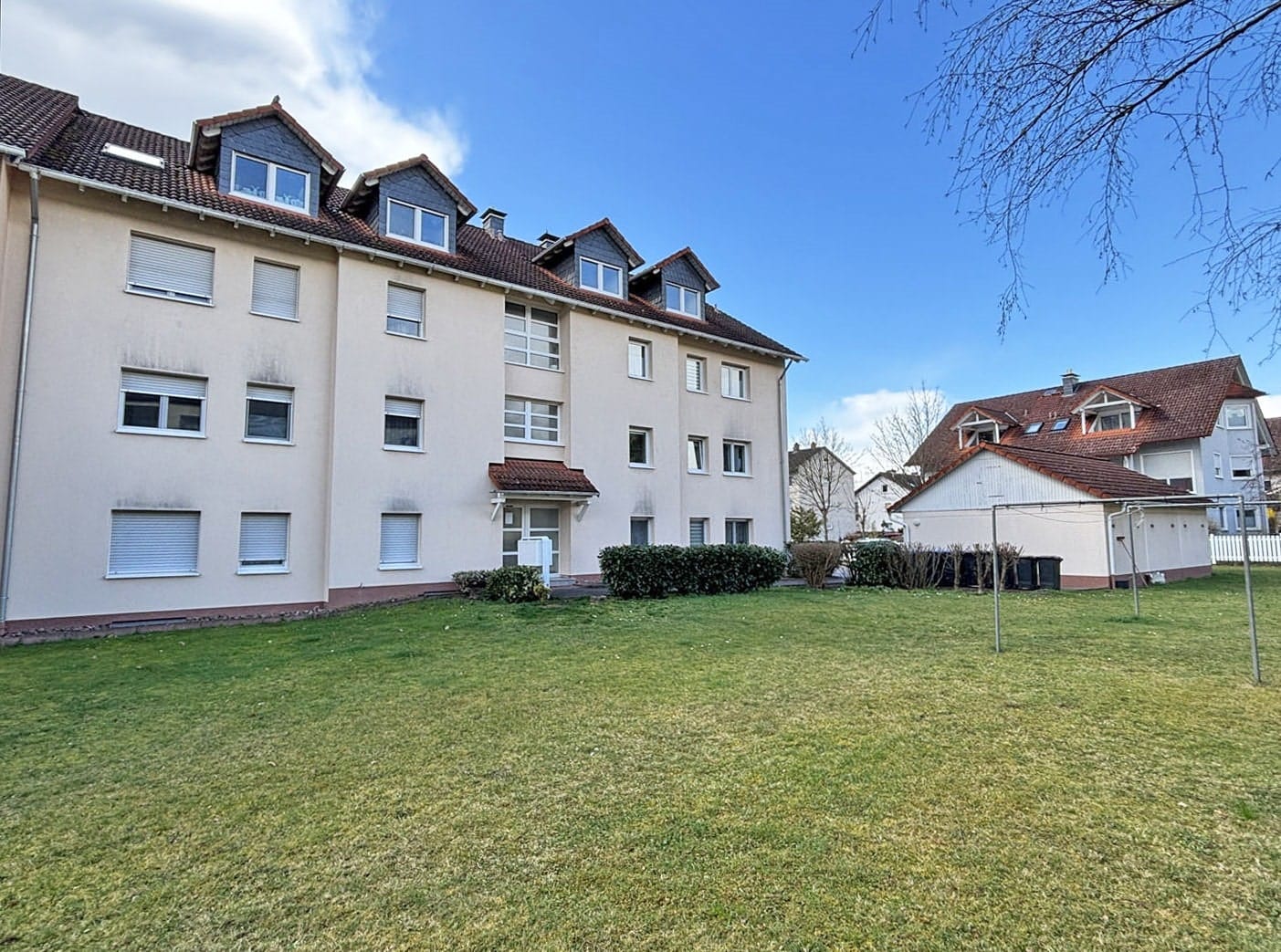 Immobilie in Miltenberg - DG-Wohnung mit gemütlicher Loggia in Miltenberg - Bild 1