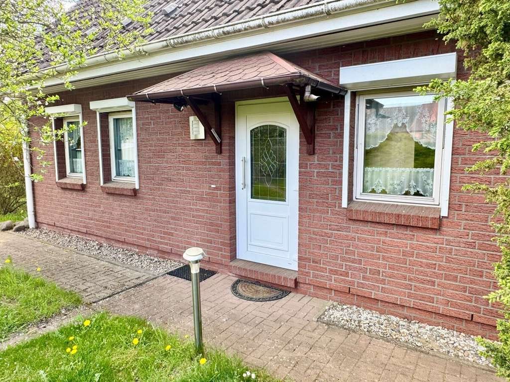 Immobilie in Neverin - HORN IMMOBILIEN ++ Einfamilienhaus in Warlin bei Neubrandenburg - Bild 3