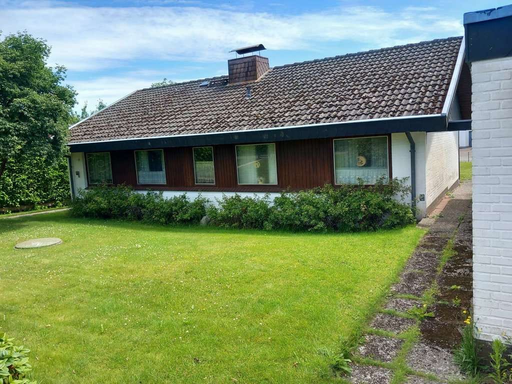 Immobilie in Barkelsby - Wohnen auf einer Ebene – Bungalow mit großem Garten in Barkelsby - Bild 1