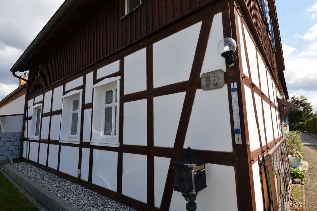 Immobilie in Mönkebude - Wohnhaus und Ferienhaus  im Fischerdorf Mönkebude - Bild 2