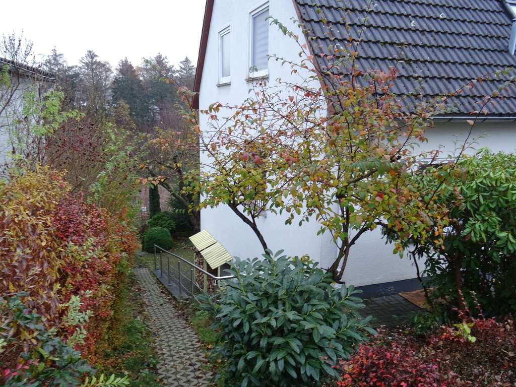 Immobilie in Gersfeld - Freistehendes Zweifamilienhaus mit ELW in Top-Lage in Gersfeld zu verkaufen - Bild 4