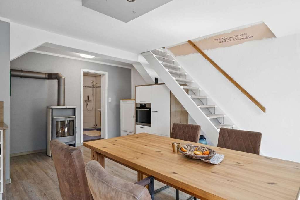 Immobilie in Schwaan - Wohnen mit Garten, Kamin & viel Platz – Doppelhaushälfte in Schwaan - Bild 1
