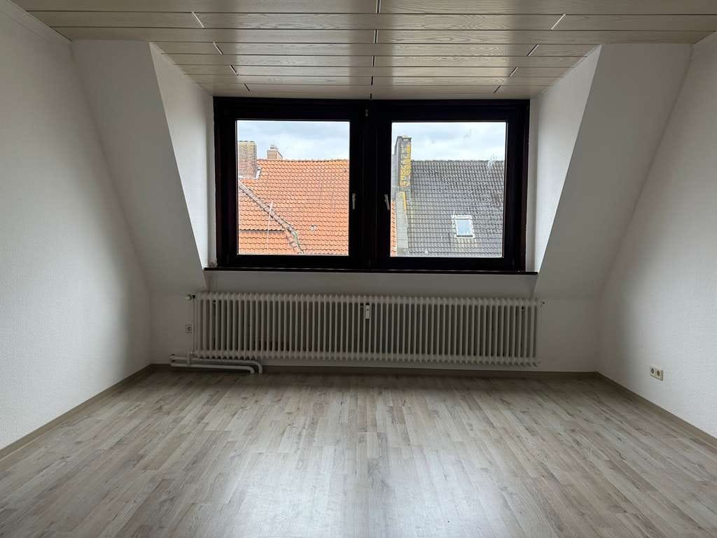 Immobilie in Bremerhaven - Leg dein Kapital an oder zieh selbst ein! – gepflegte 3-Zimmer-Eigentumswohnung in attraktiver Lage - Bild 0