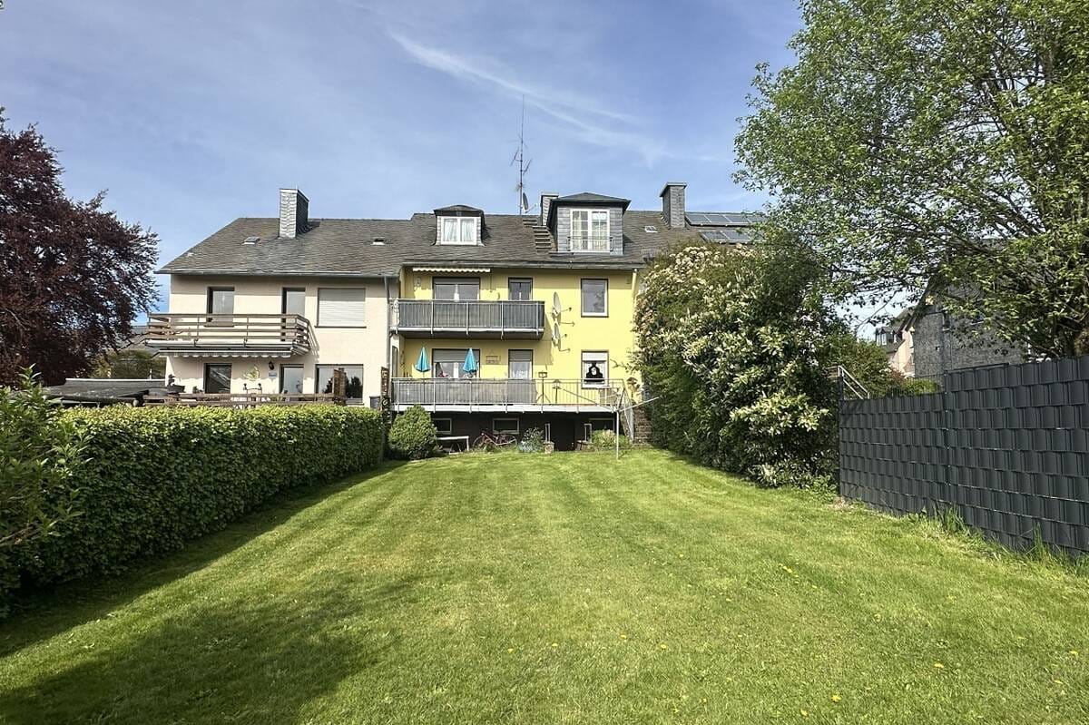 Immobilie in Kell am See - Kell am See - Dreifamilienhaus mit Potenzial zur Eigennutzung oder als Kapitalanlage - Bild 1