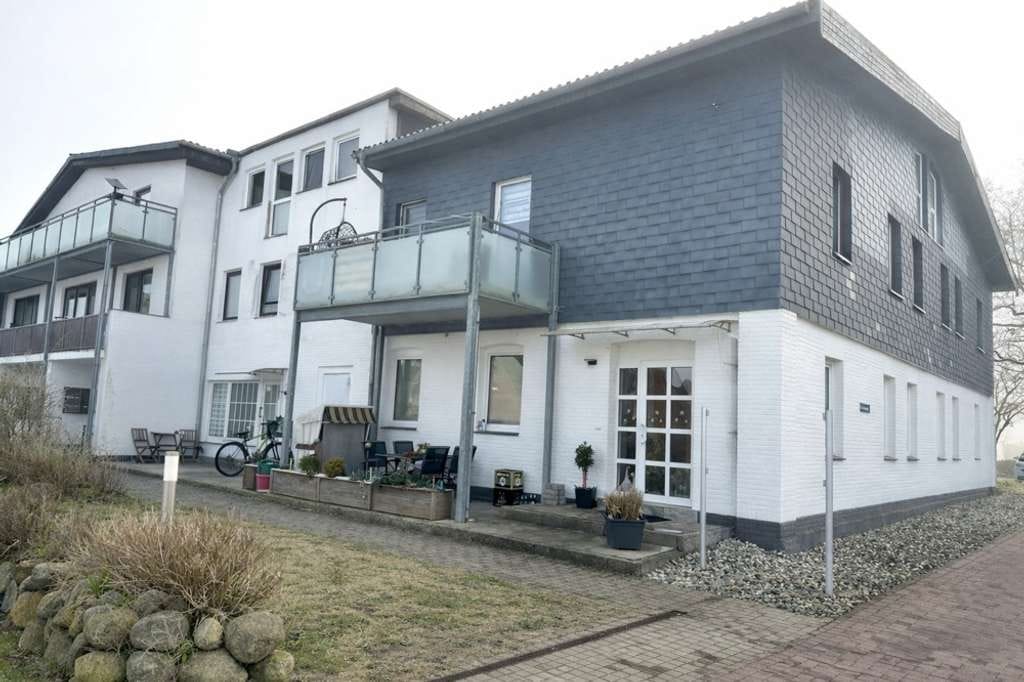 Immobilie in Warwerort - Eigentumswohnung mit Deichblick in Nordseenähe zu verkaufen - Bild 1