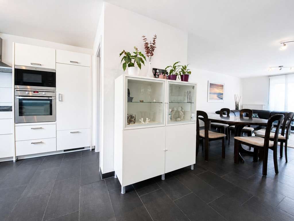 Immobilie in Steinheim an der Murr - Modernes Familienhaus mit viel Wohnfläche, traumhafter Dachterrasse und Garage in ruhiger Lage - Bild 1