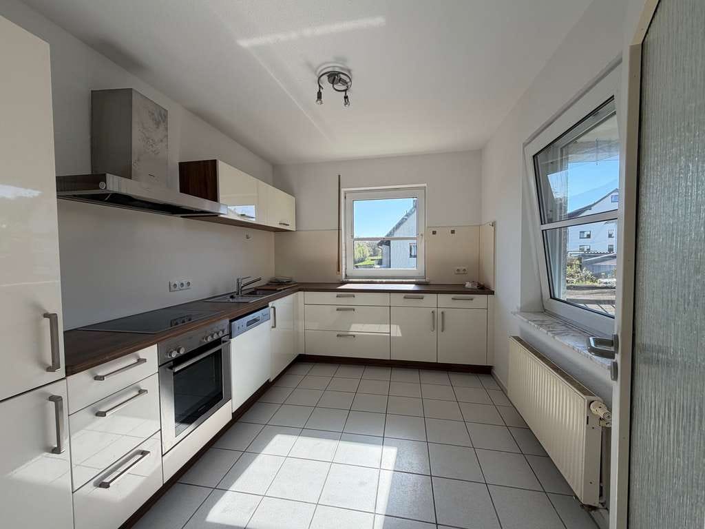 Immobilie in Wenden - Renovierte 4-Zimmer-Wohnung mit idealem Grundriss - Bild 0